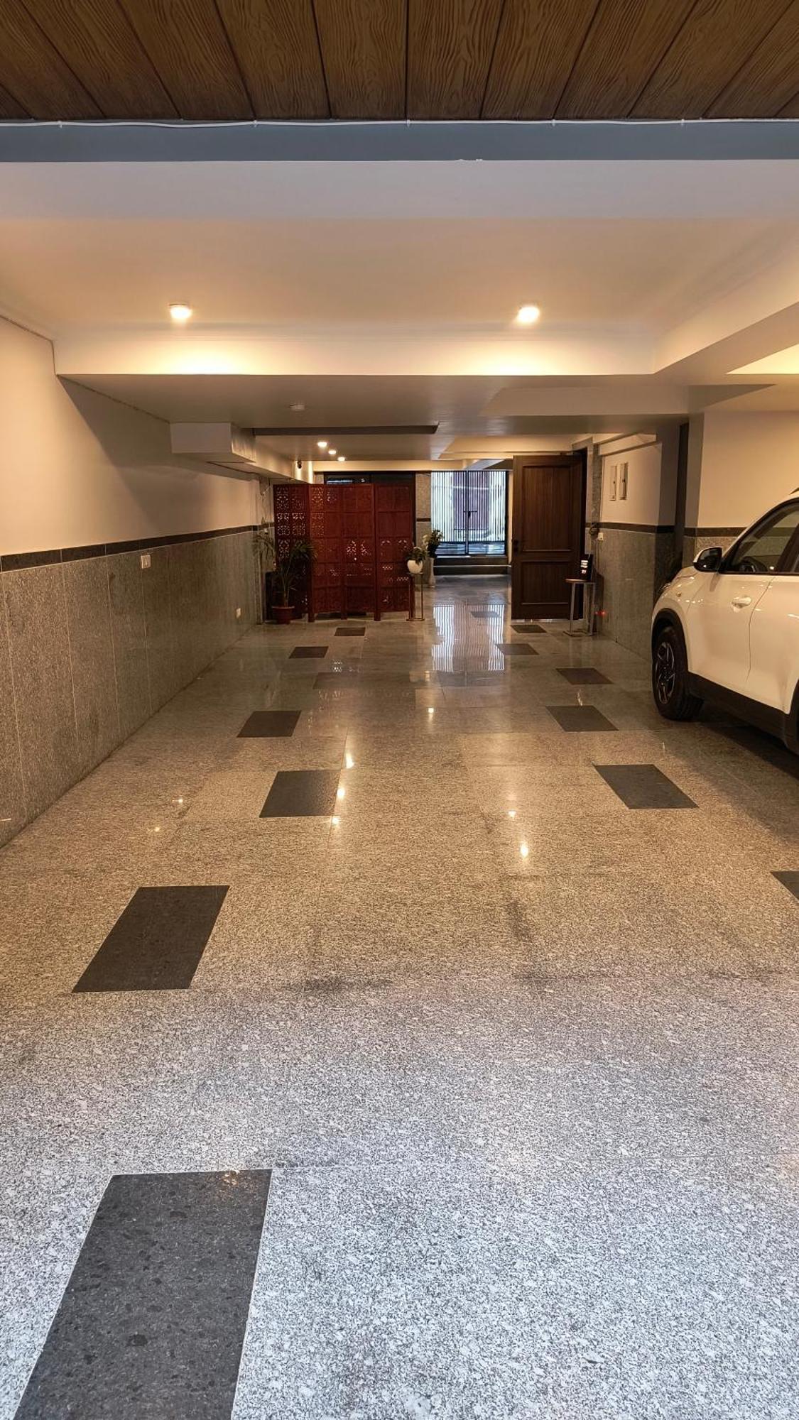 Hotel Gianmala Residency South Extension Near Aiims Delhi Nuova Delhi Esterno foto