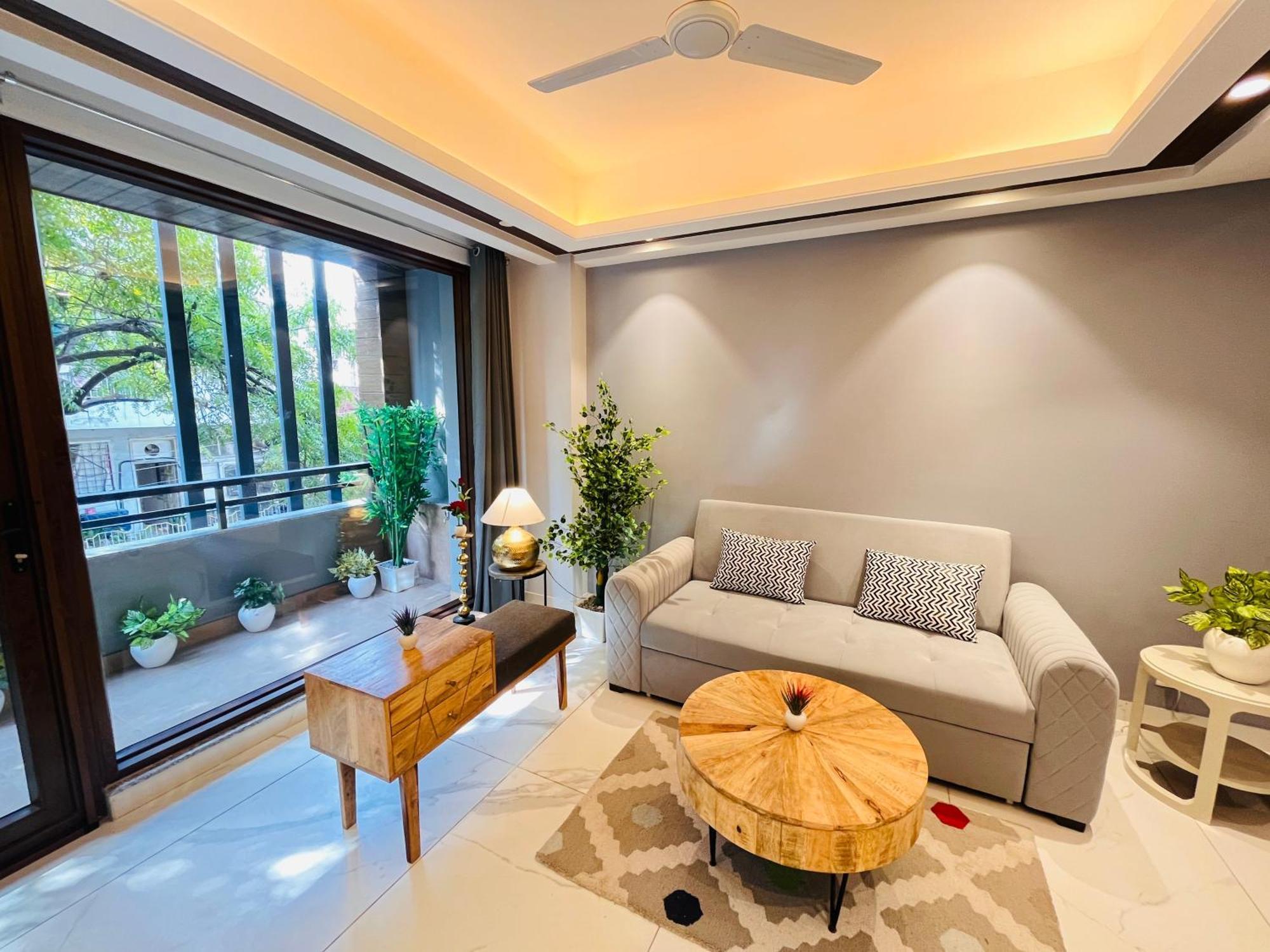 Hotel Gianmala Residency South Extension Near Aiims Delhi Nuova Delhi Esterno foto