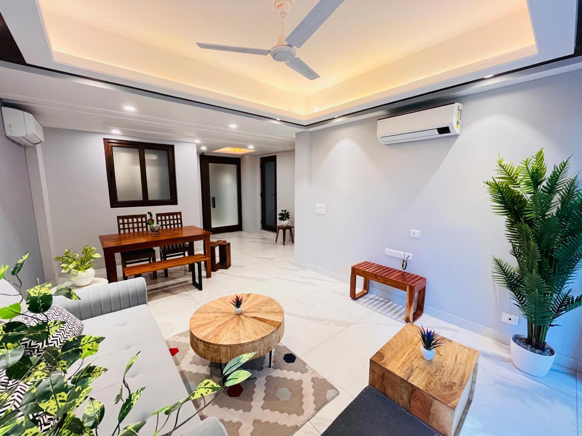 Hotel Gianmala Residency South Extension Near Aiims Delhi Nuova Delhi Esterno foto