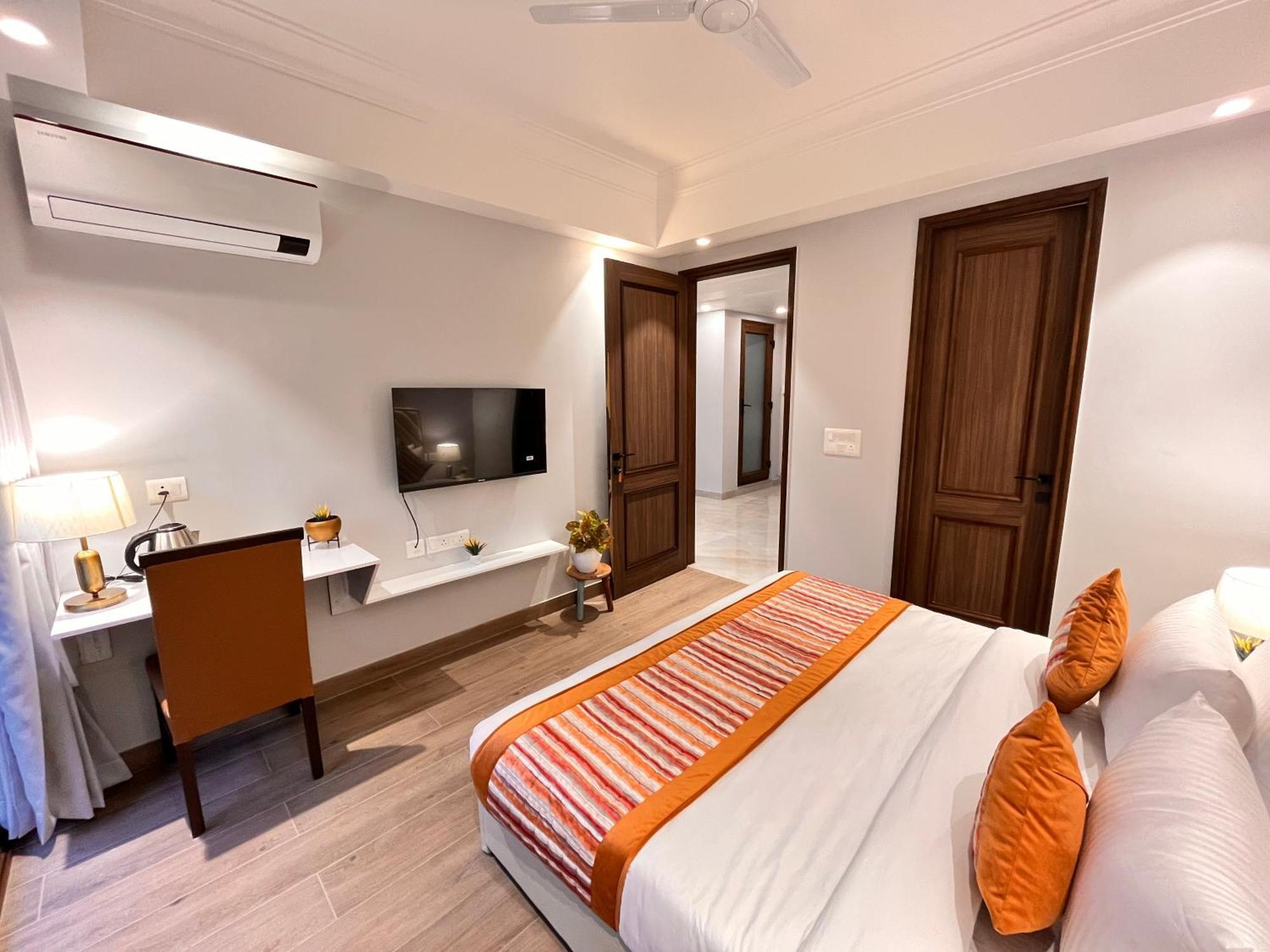 Hotel Gianmala Residency South Extension Near Aiims Delhi Nuova Delhi Esterno foto