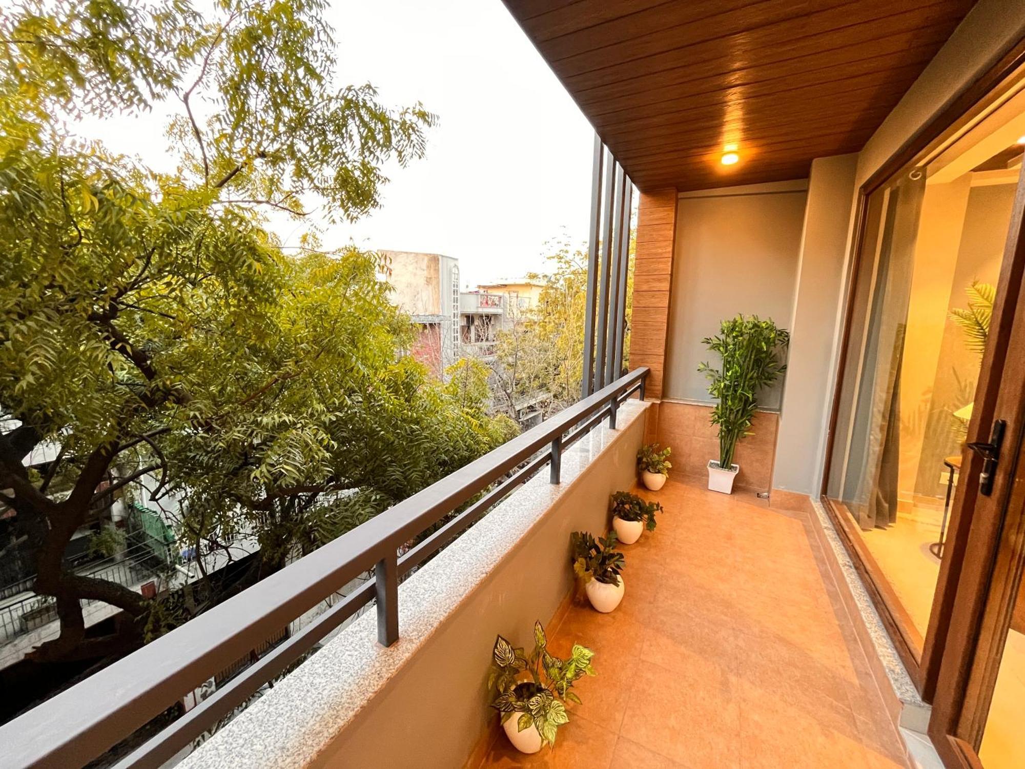 Hotel Gianmala Residency South Extension Near Aiims Delhi Nuova Delhi Esterno foto