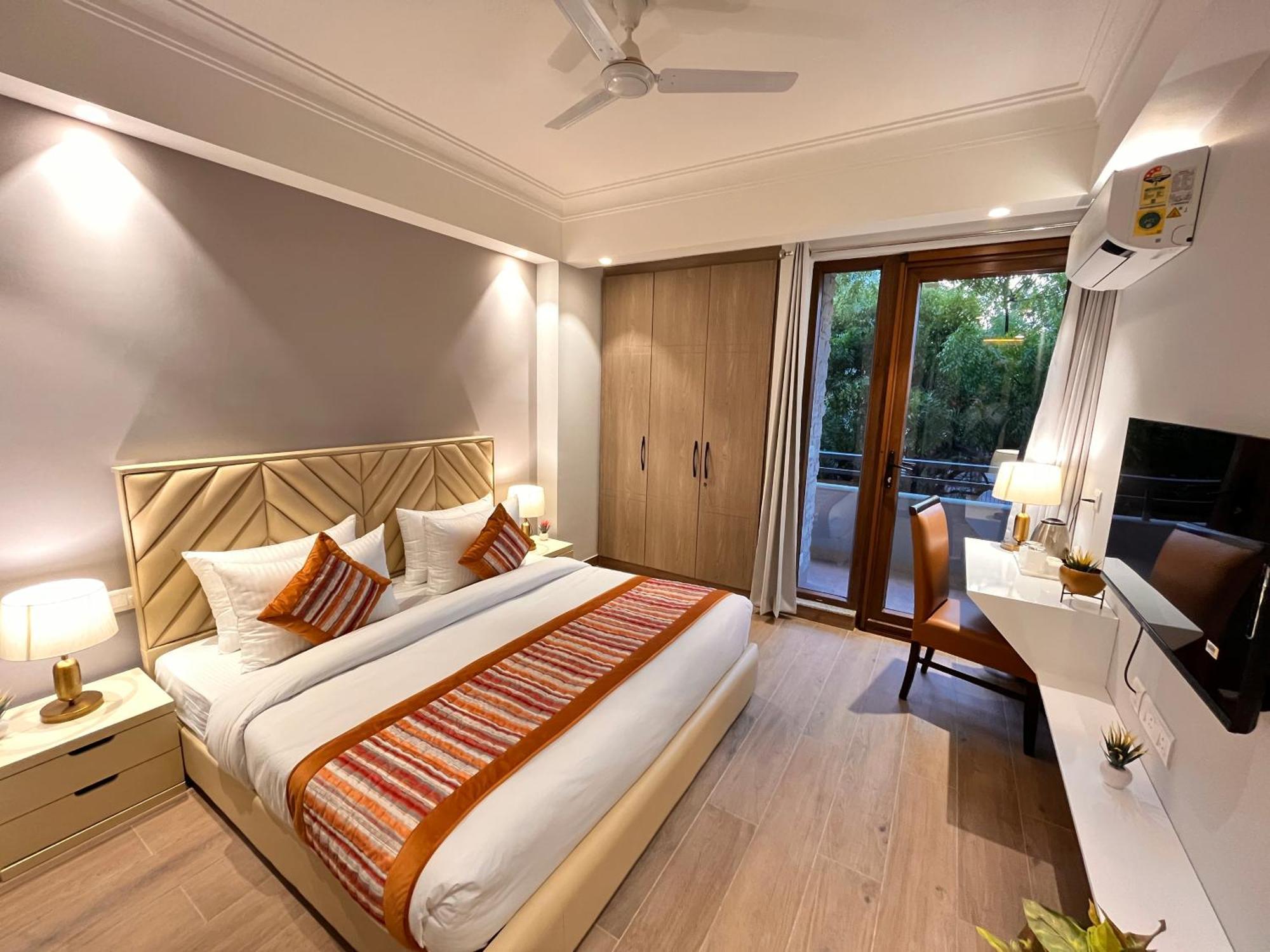 Hotel Gianmala Residency South Extension Near Aiims Delhi Nuova Delhi Esterno foto