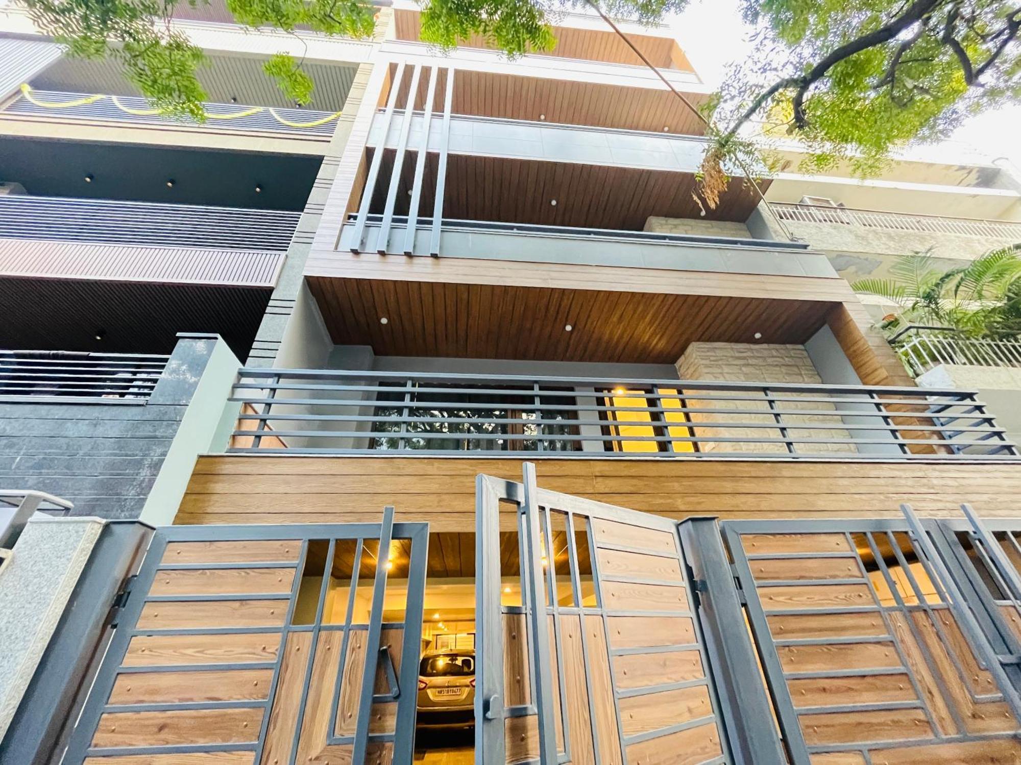Hotel Gianmala Residency South Extension Near Aiims Delhi Nuova Delhi Esterno foto